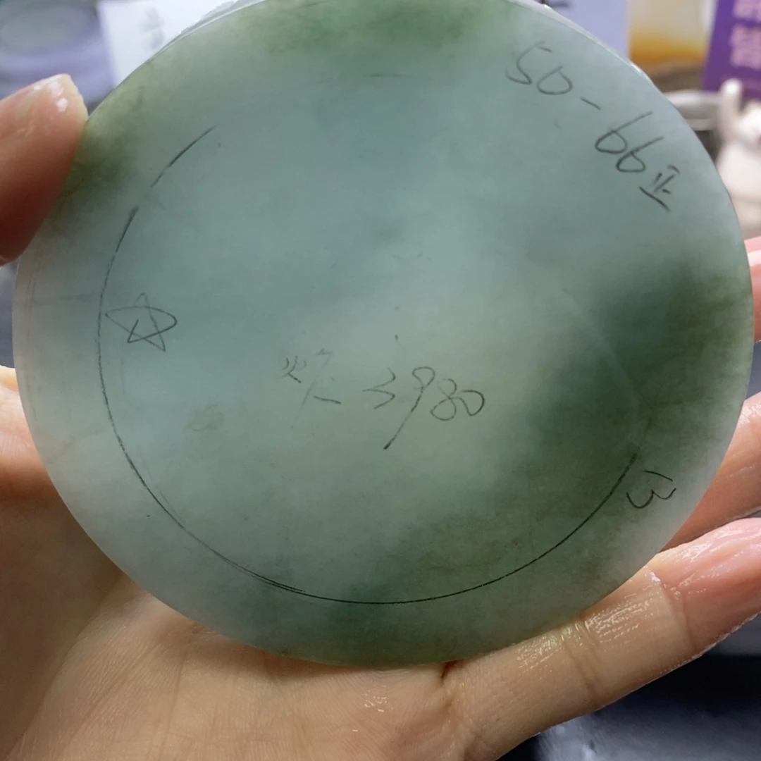 定制翡翠未镶嵌翡翠手镯