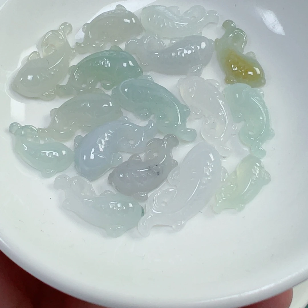 翡翠散珠翡翠锦鲤一个可挑