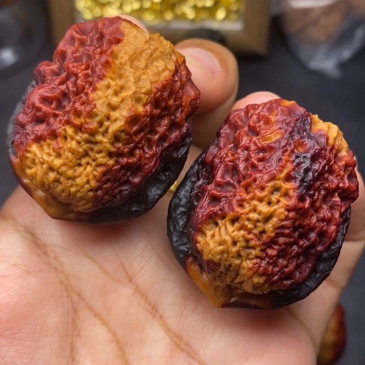 文玩核桃把件43尺鱼子金蟾56克