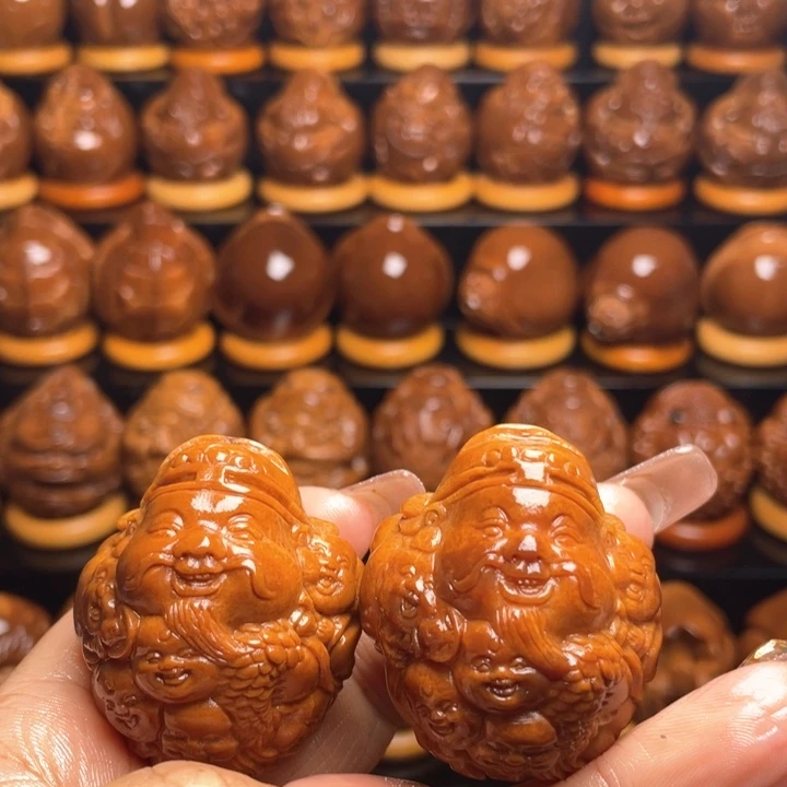 橄榄核把件尚****厂橄榄雕刻