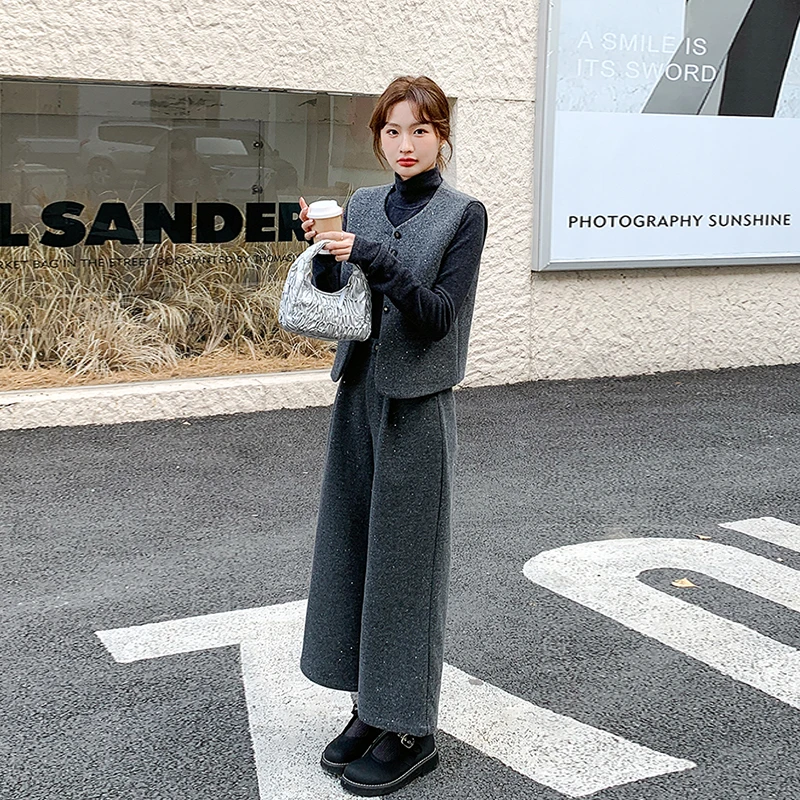 韩版气质针织高领打底衫马甲阔腿裤套装女2025春季新款百搭三件套