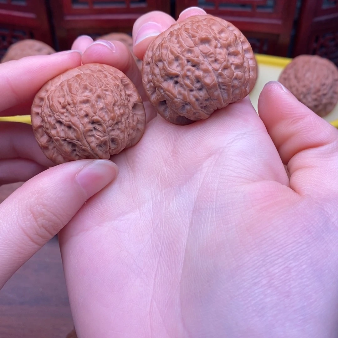 吊坠文玩核桃R****e血麒麟