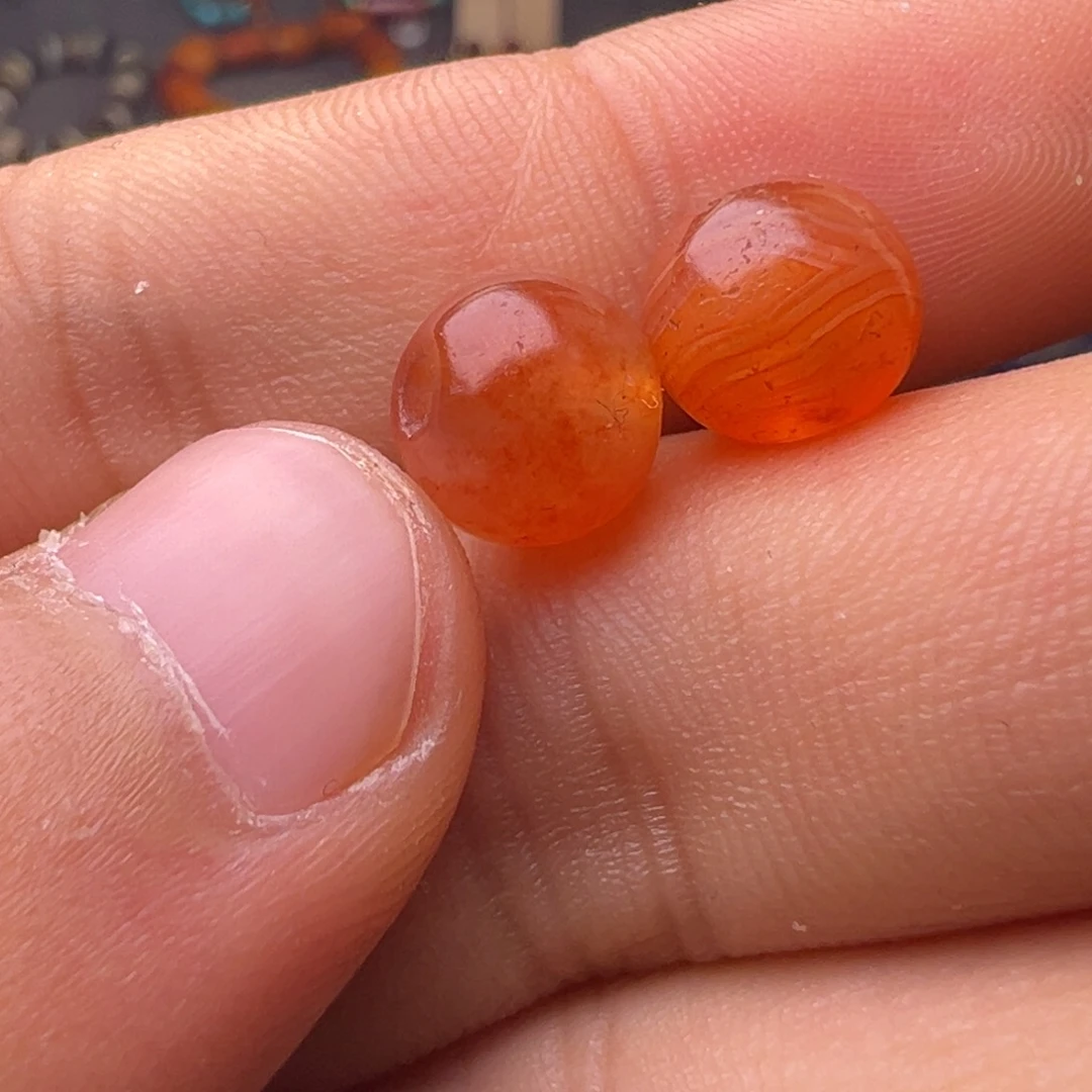 牛***电玛瑙/玉髓合金颈饰