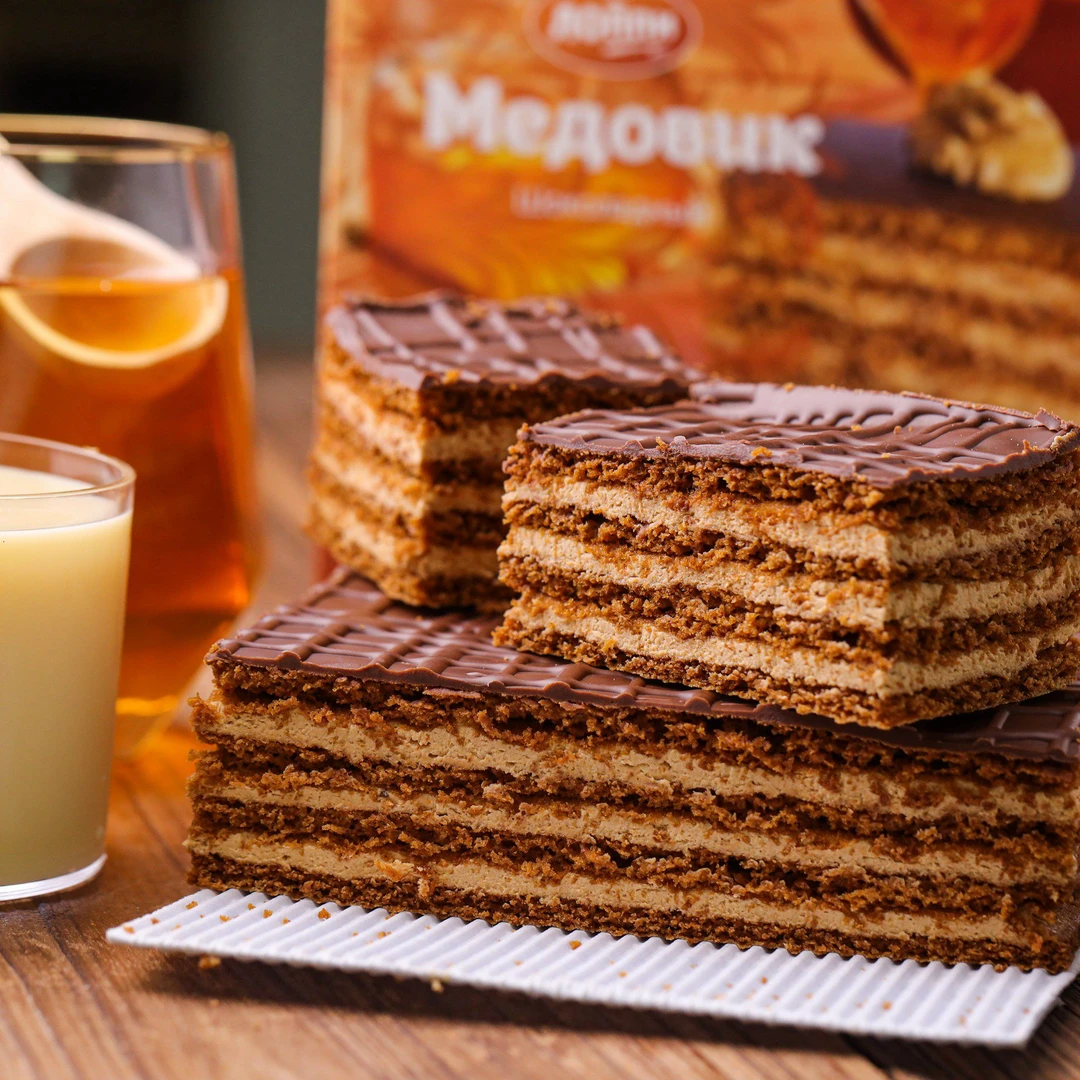 俄罗斯进口巧克力味提拉米苏风味蛋糕320克/盒