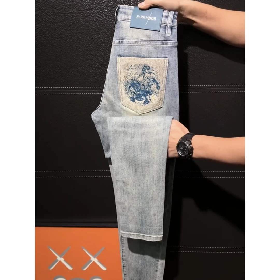 男士轻奢高品质春季休闲简约流行提花修身牛仔裤简约舒适小脚长裤