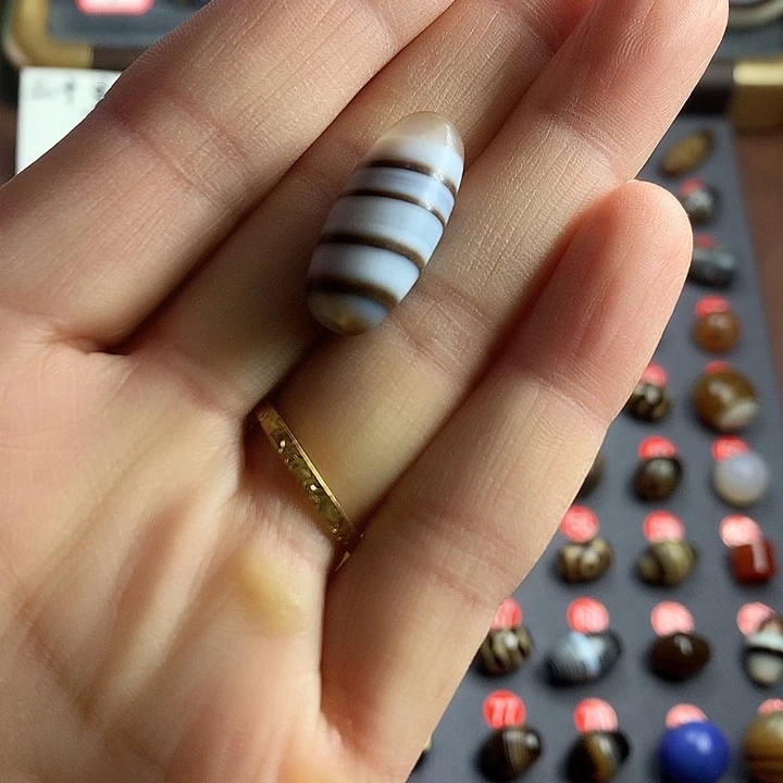 未镶嵌玛瑙/玉髓珠宝半成品