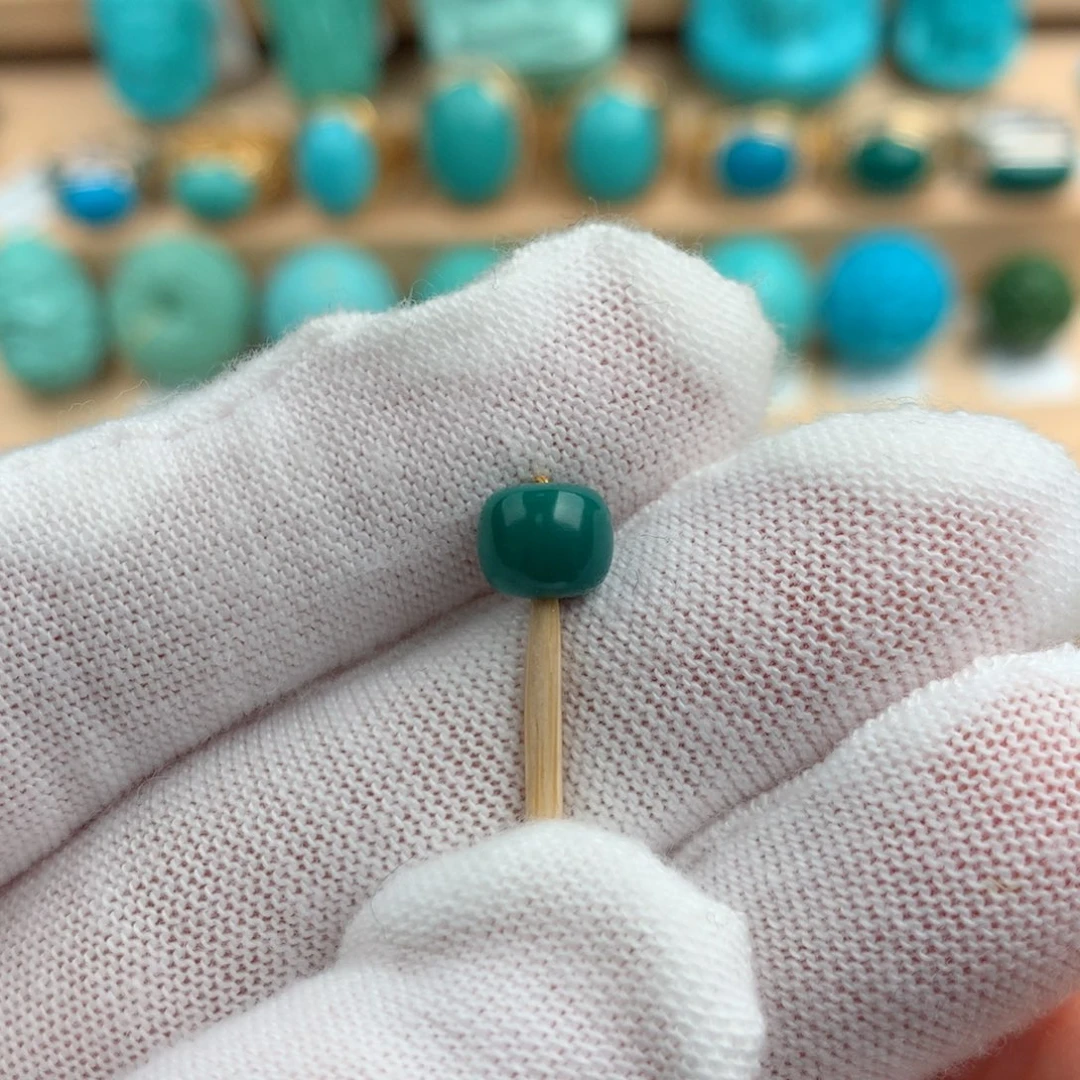 绿松石配饰未镶嵌6.6-5.6mm