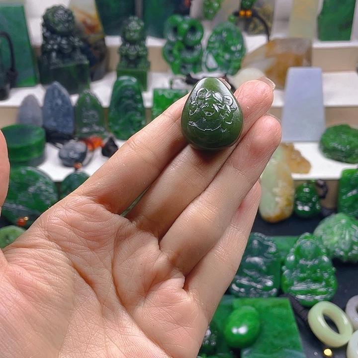 和田玉未镶嵌珠宝半成品