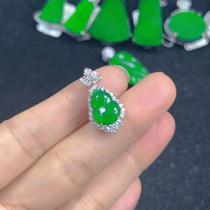 翡翠银S925镶嵌吊坠(不含链)