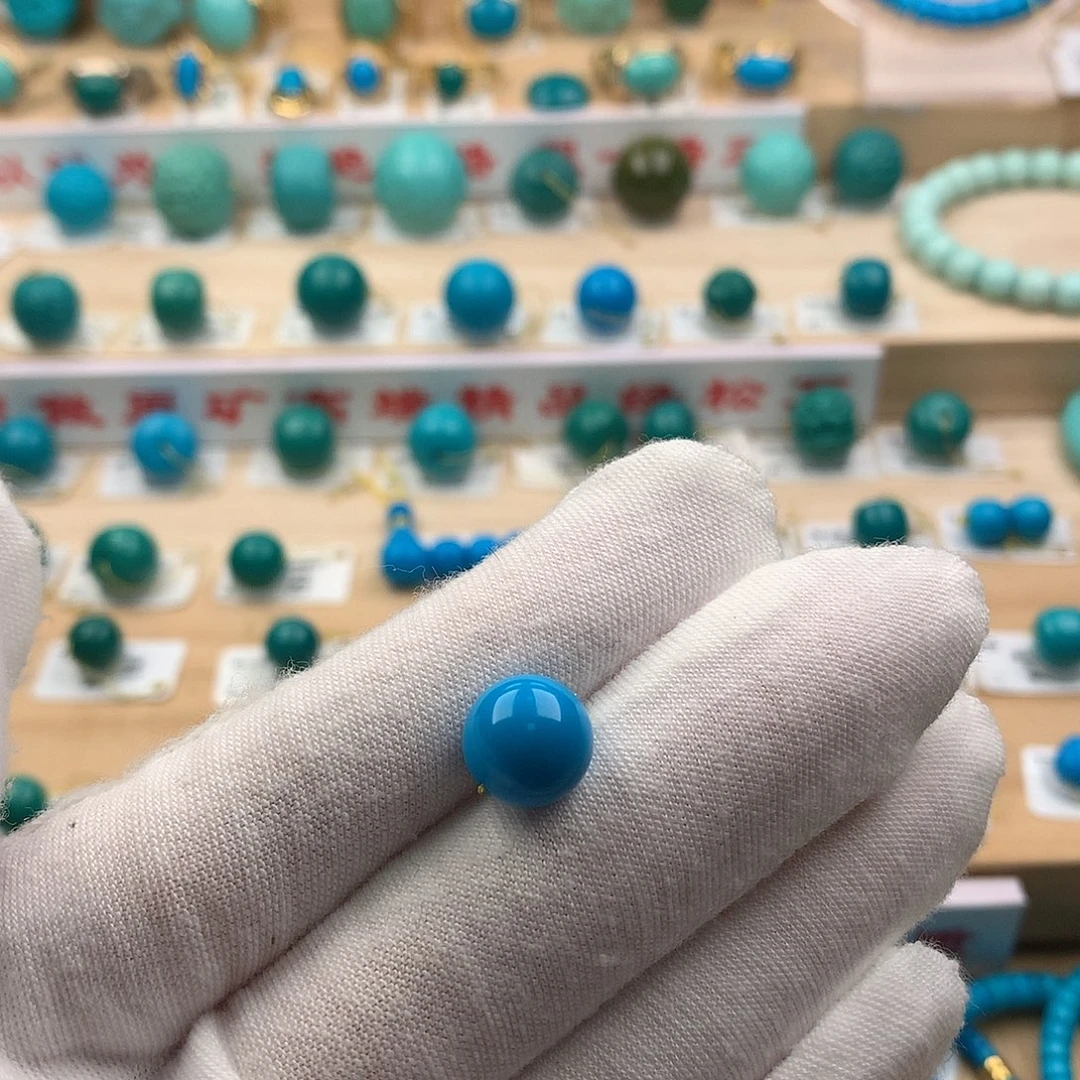 绿松石未镶嵌珠宝奇石10