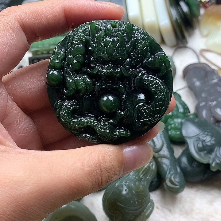 梦***堂颈饰未镶嵌和田玉