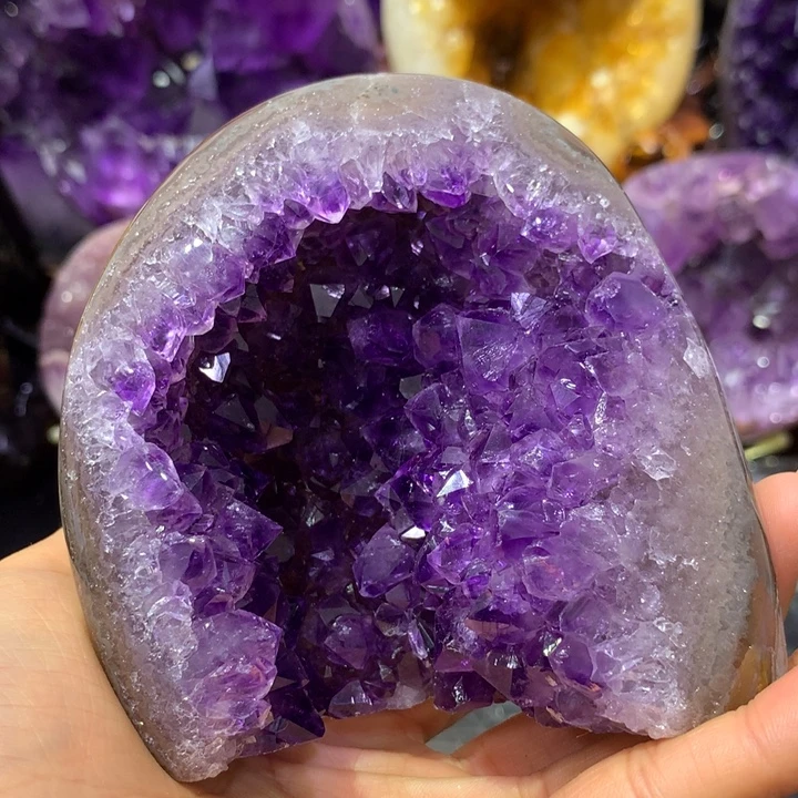 水晶未镶嵌大型摆件（非配饰）