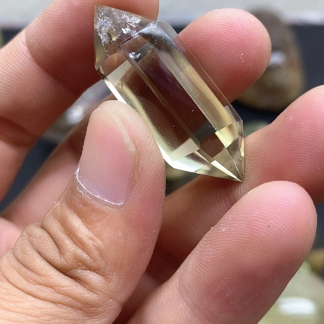未镶嵌珠宝半成品水晶189水晶石