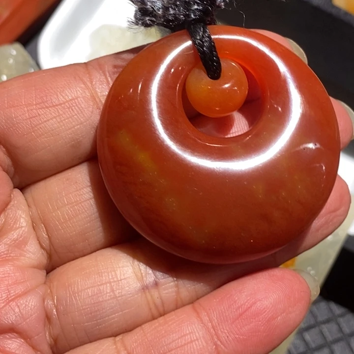 石英质玉（黄龙玉）未镶嵌挂件