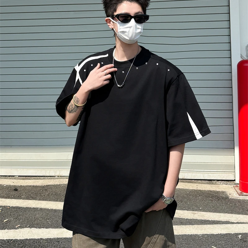 匡虎美式高街铆钉黑色t恤男夏季设计感小领口短袖高级感宽松半袖