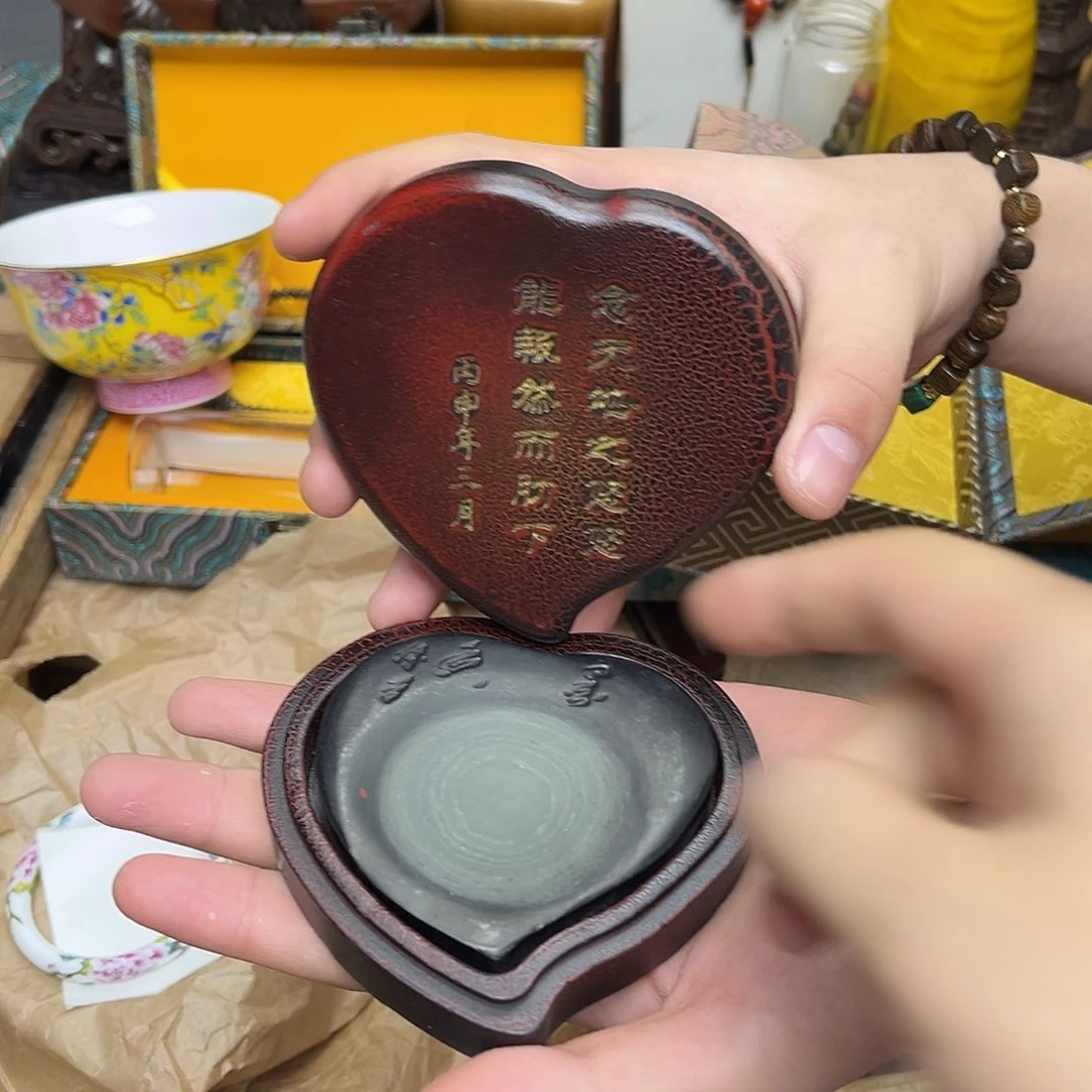 大叶紫檀（黑酸枝木类）