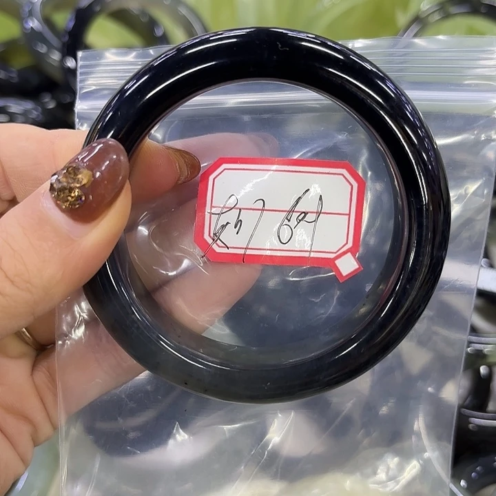 如***意蛇纹石玉未镶嵌岫玉手镯