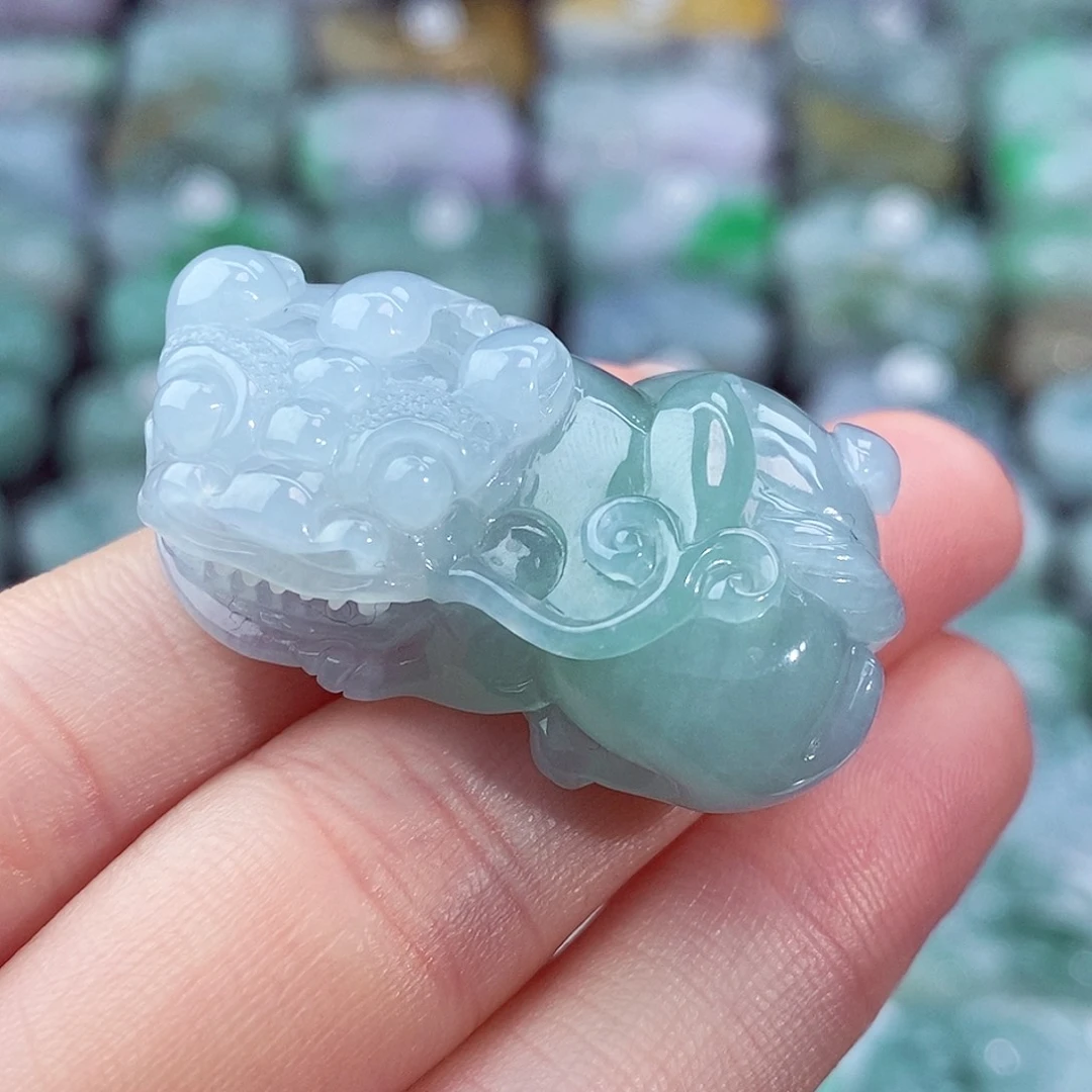 颈饰未镶嵌翡翠天然