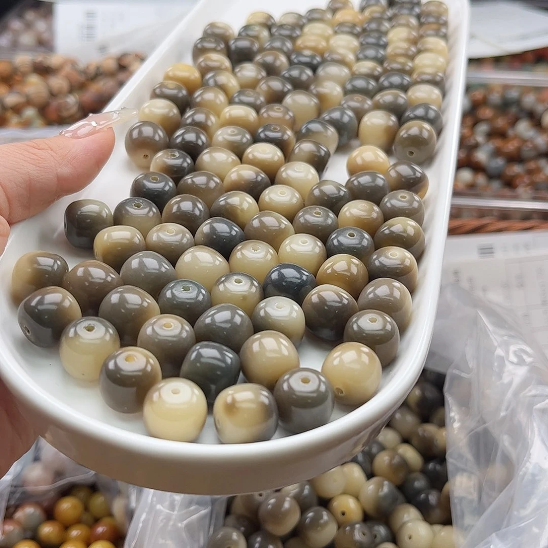 白玉菩提吊坠a13mm/30+3颗远山黛