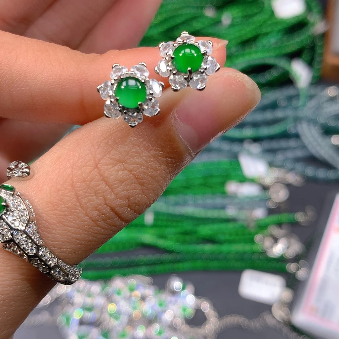 翡翠戒指未镶嵌天然翡翠