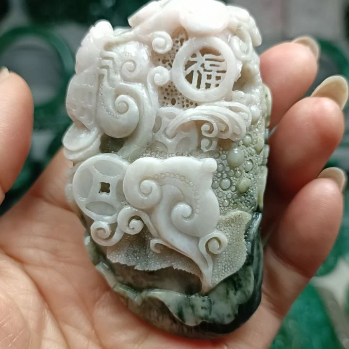 独山玉把玩未镶嵌