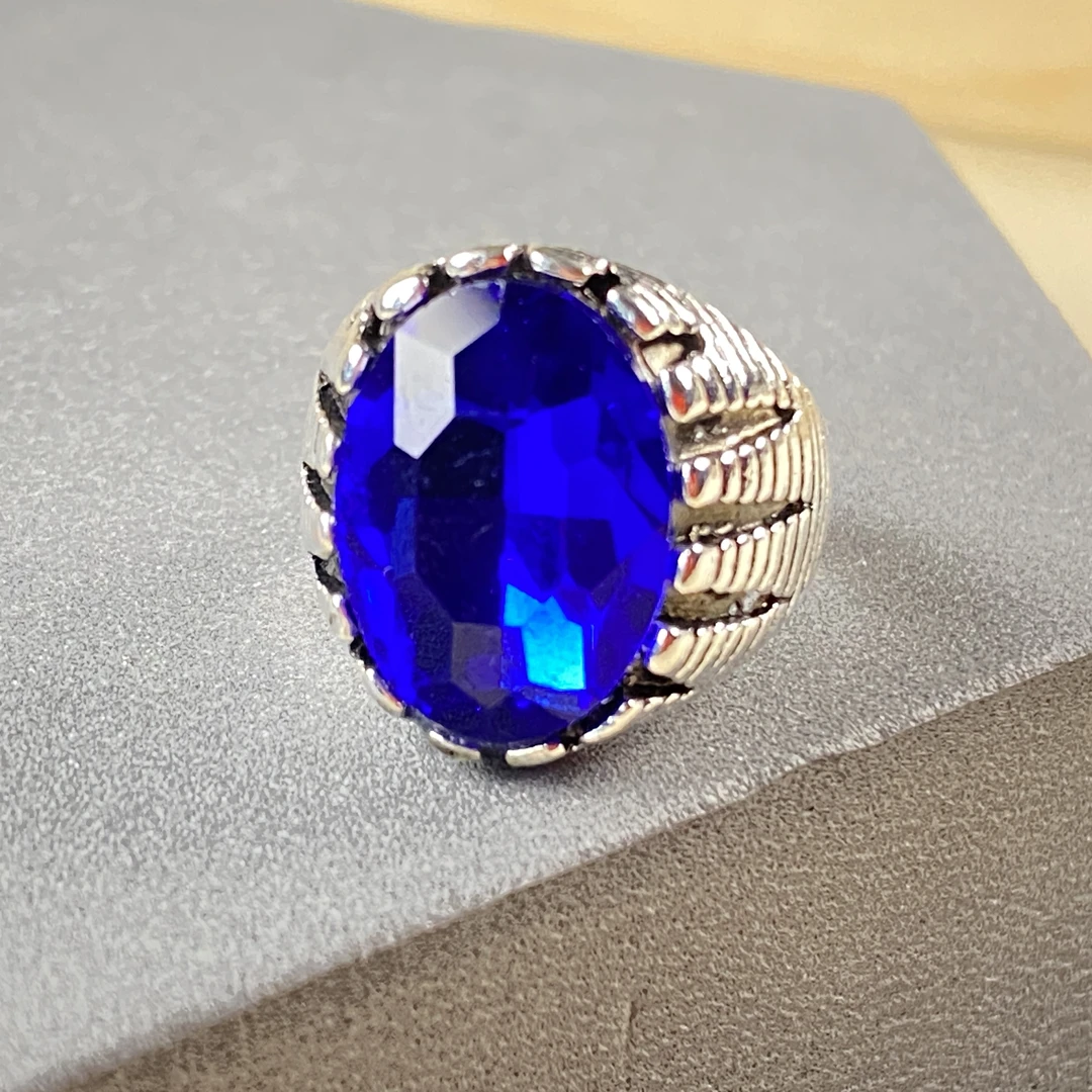 蓝宝石【萝卜珠宝】 FL031 精美戒指 多样性发其一