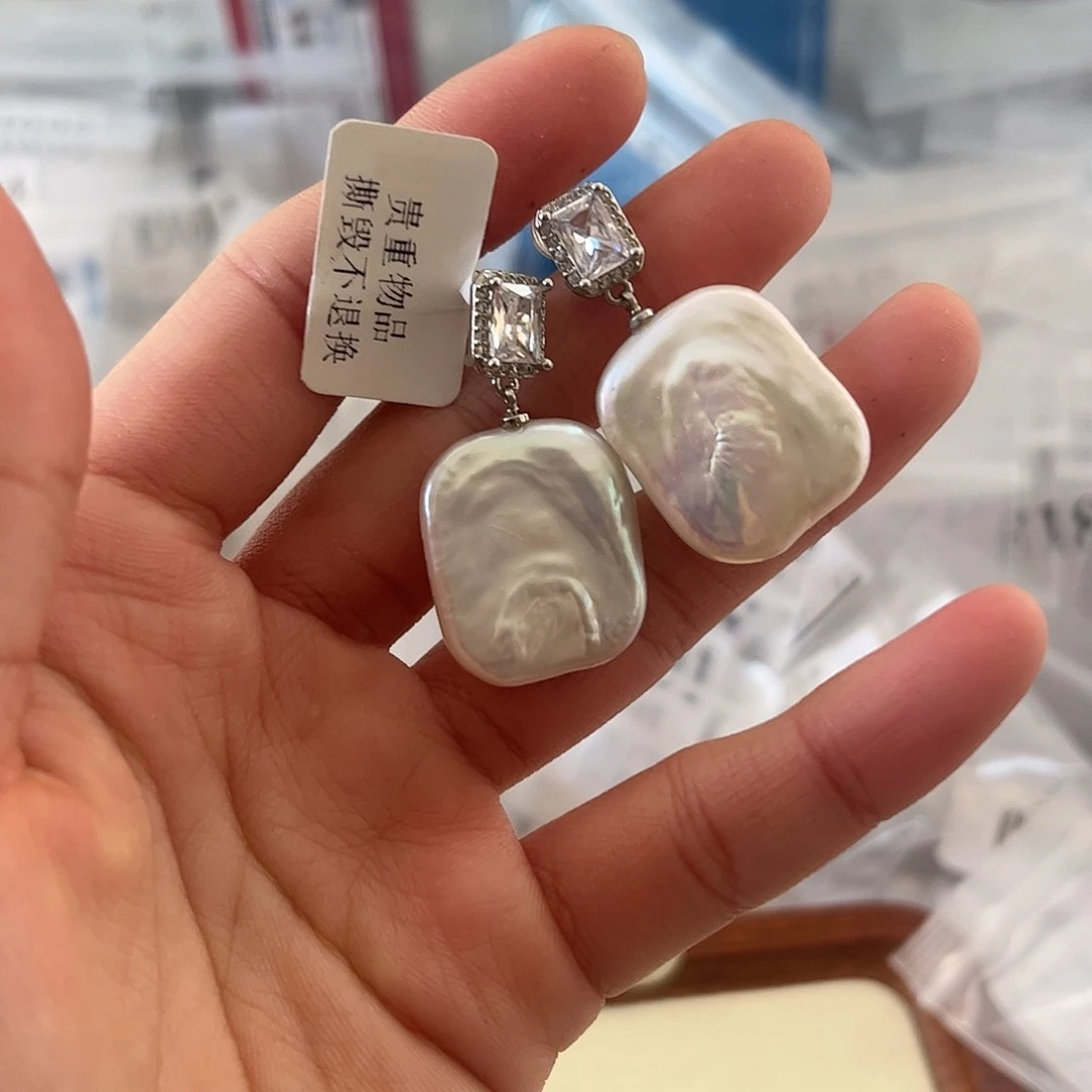 淡水珍珠耳饰合金