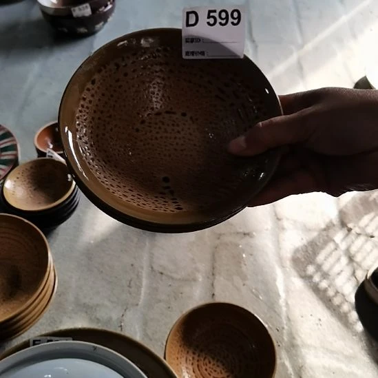 止***语瓷器微瑕不退不换2个