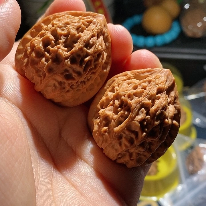 【闪购商品】吊坠文玩核桃金牛