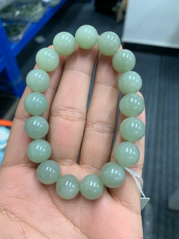 A212纯天然新疆且末蓝和田玉卡12