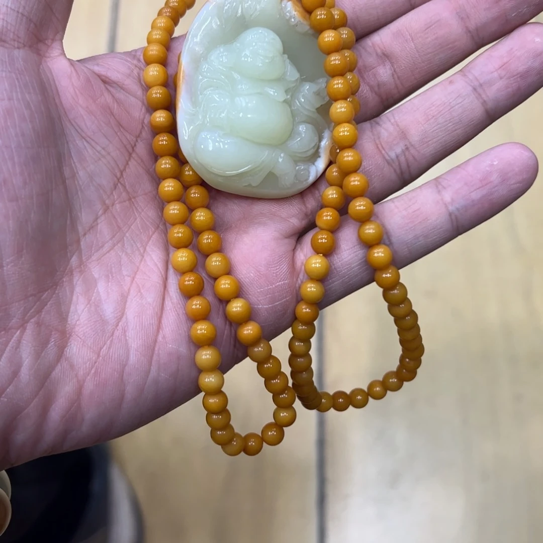 和田玉颈饰未镶嵌翩**音