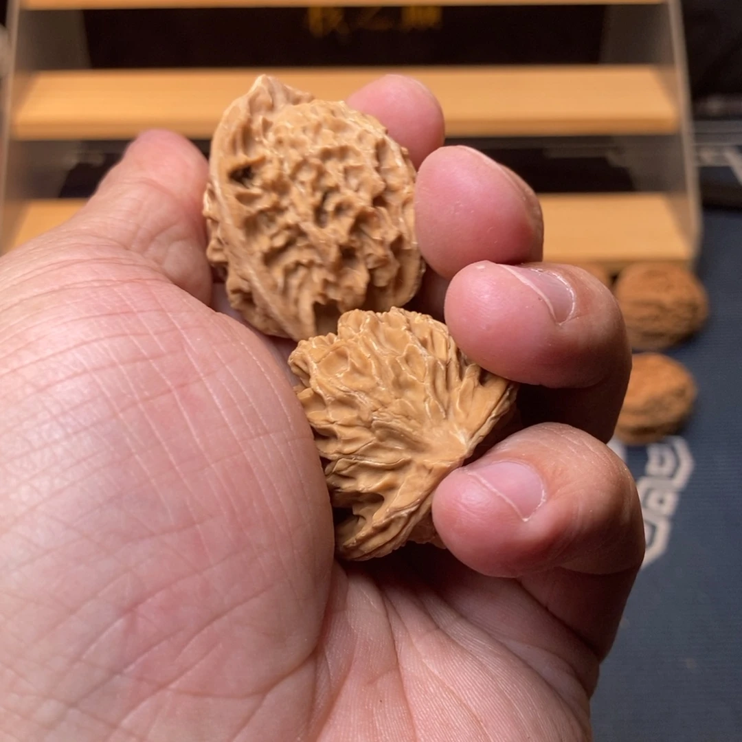 游***人把件文玩核桃38.5盘山公子帽