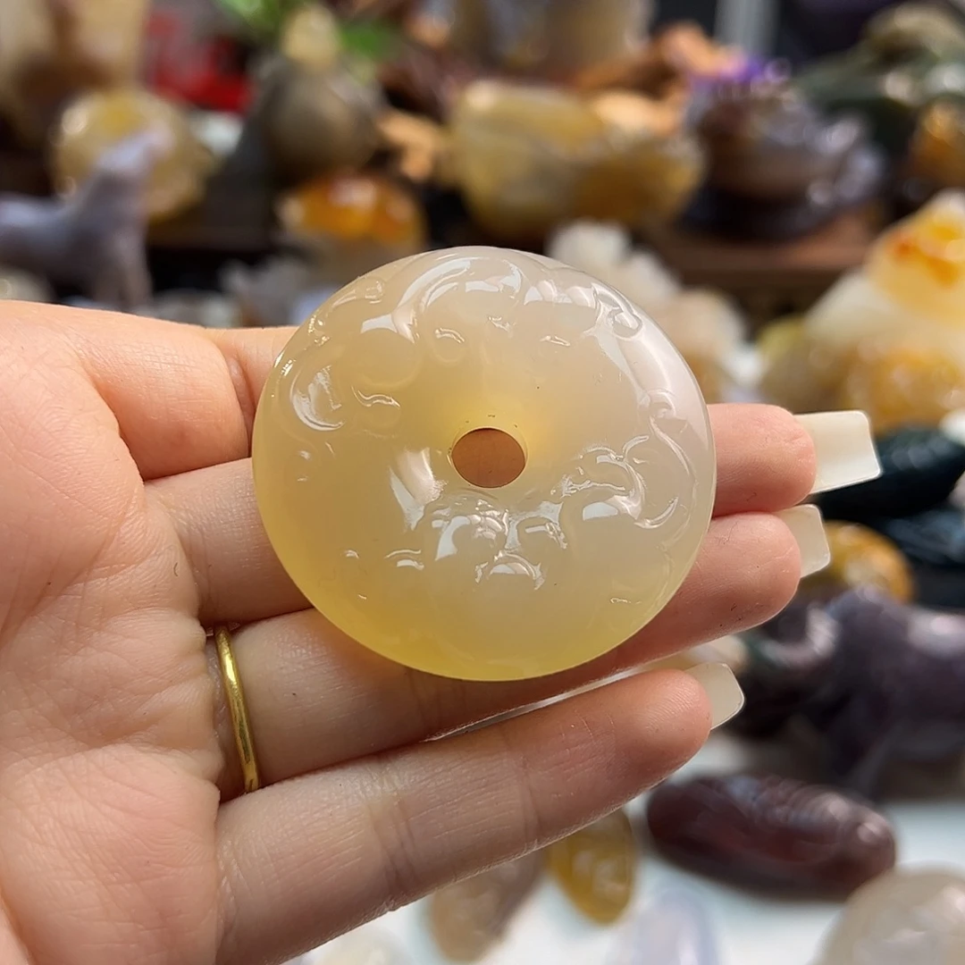 玛瑙/玉髓未镶嵌颈饰