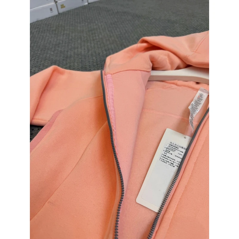 lulu的大仓拉绒全拉链修身连帽卫衣