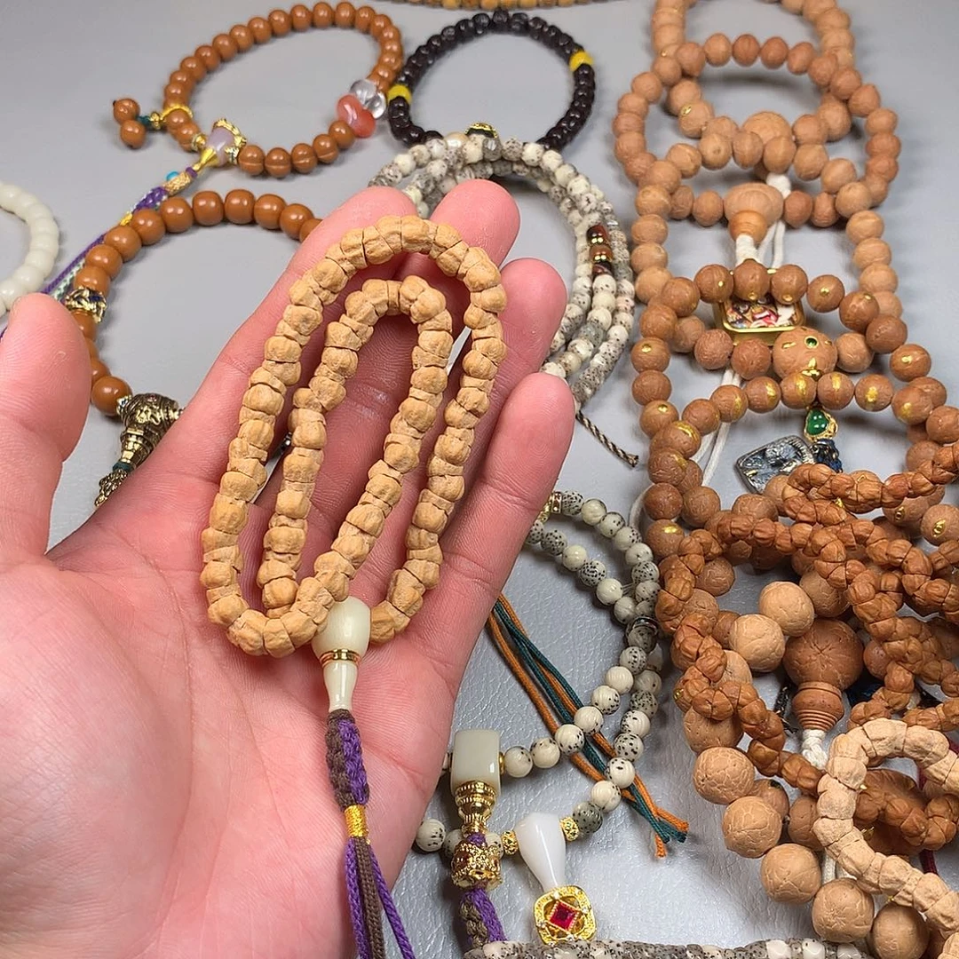 柏香籽/百香籽吊坠。。。。。。。。。。。