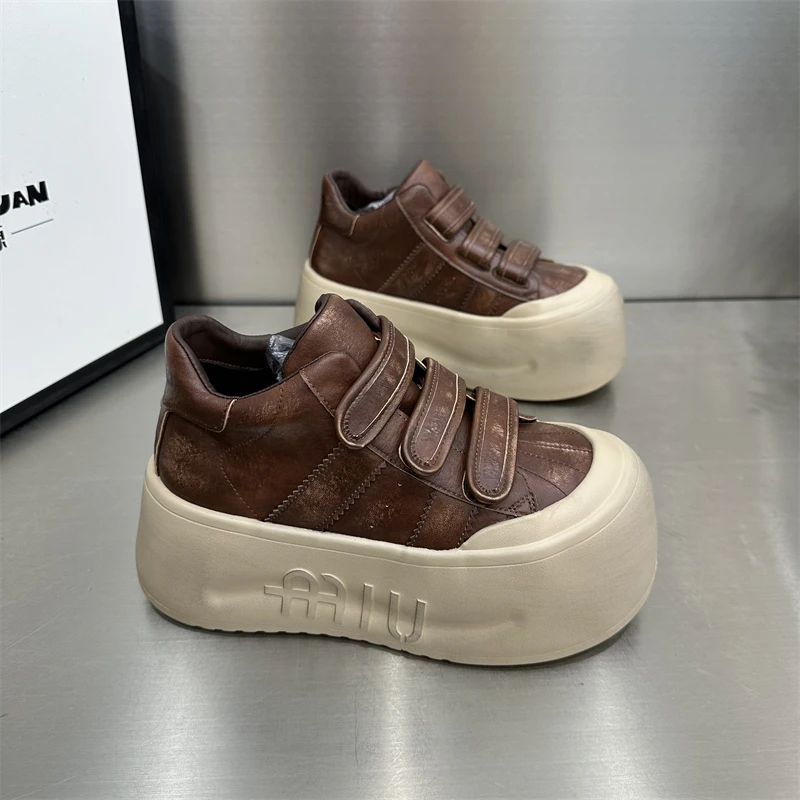 女士时尚休闲百搭运动复古厚底高帮魔术贴舒适春季韩版圆头秋季鞋