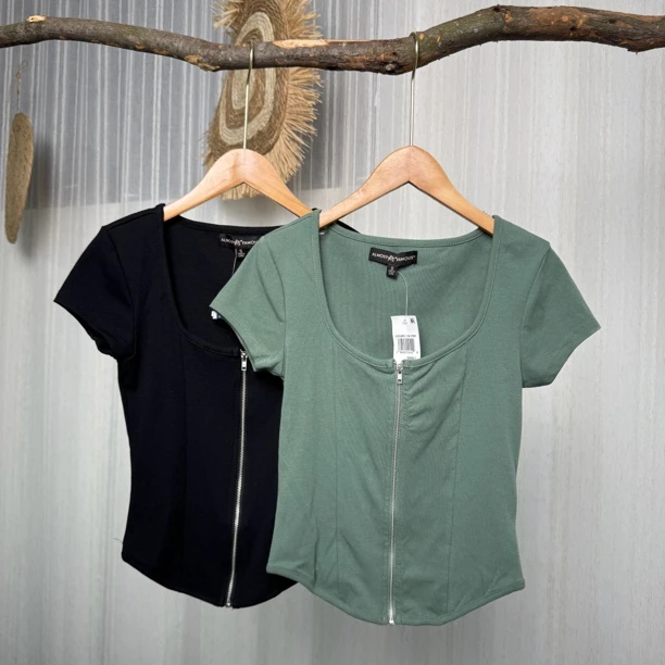 3090两色短袖U领拉链夏季修身纯色打底T恤