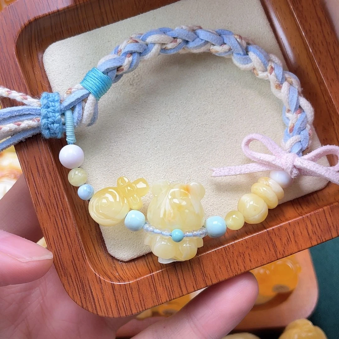 琥珀裸石未镶嵌蜜蜡