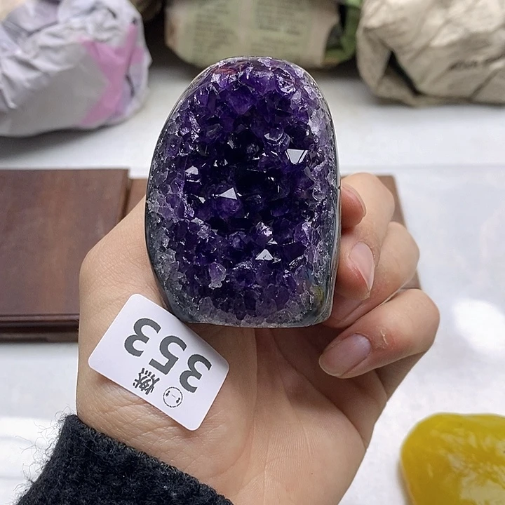 紫晶大型摆件（非配饰）未镶嵌