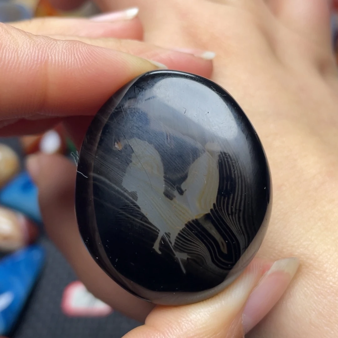 玛瑙/玉髓未镶嵌珠宝奇石