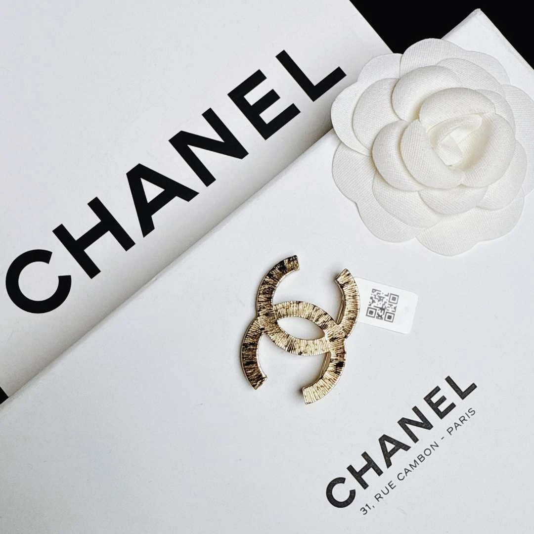 95新 Chanel/香奈儿 柚礼中古/香奈儿双c泼墨胸针lk506005