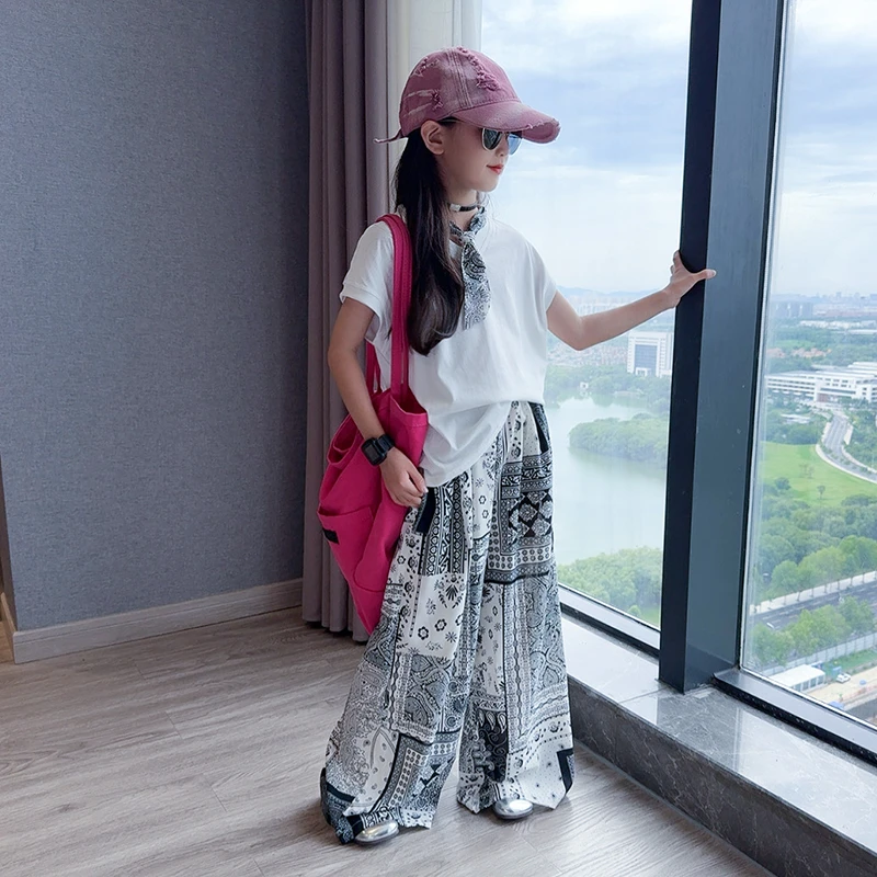 女童夏季套装松紧腰防蚊阔腿裤复古学院风T恤休闲2025夏季两件套