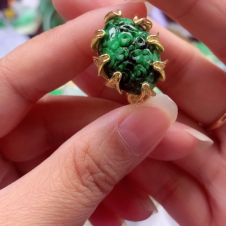 翡翠银S925镶嵌颈饰翡翠