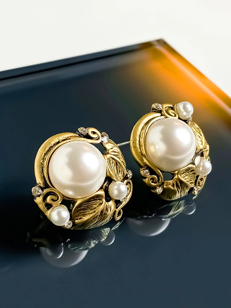 925银莫桑石耳饰 珍珠耳钉女法式2025年小众高级感复古耳环轻奢潮