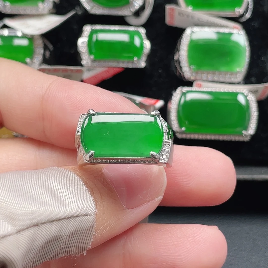 翡翠银S925镶嵌戒指天然A货翡翠没运费险3918