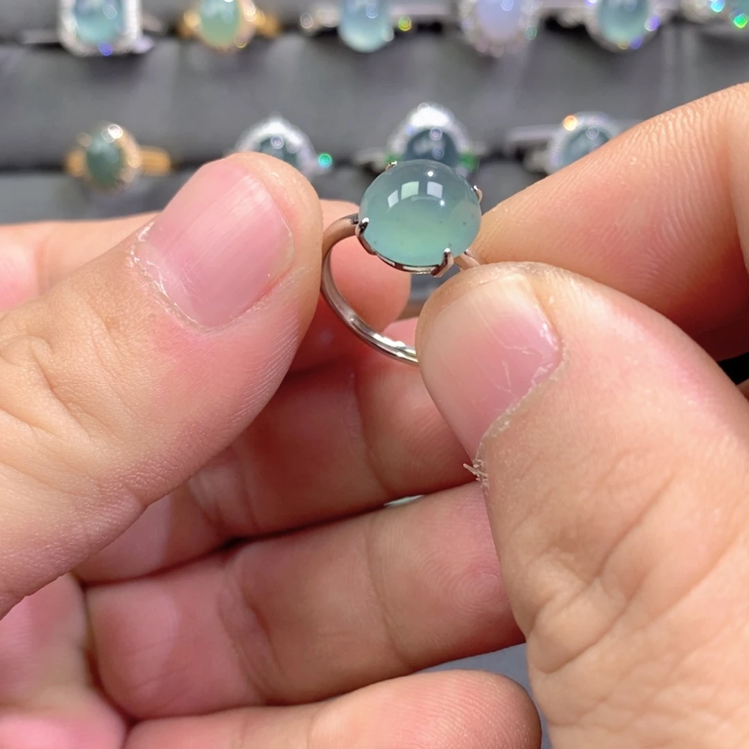 翡翠未镶嵌戒指翡翠