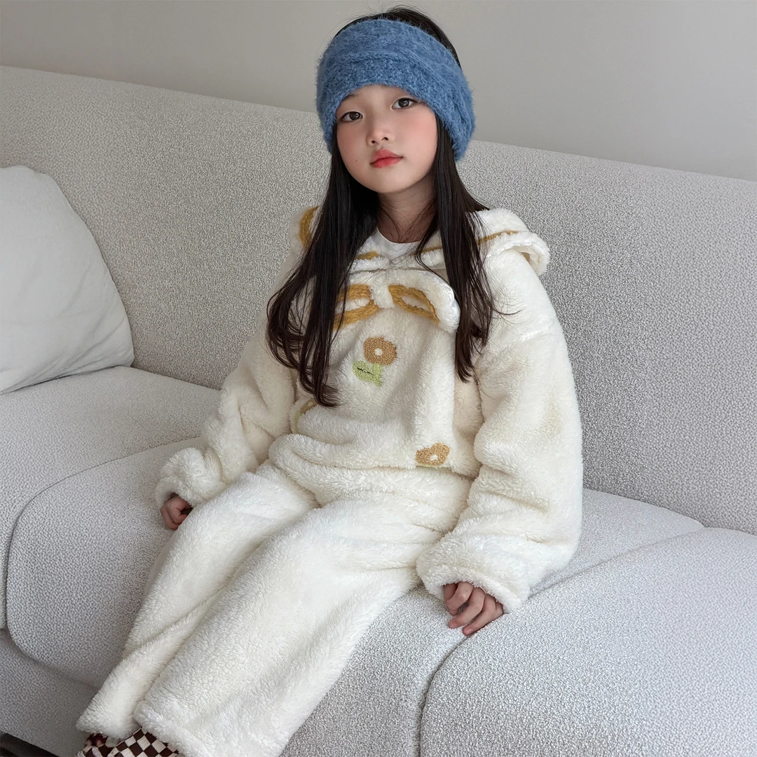 加厚珊瑚绒女童睡衣2025新款小女孩超好看家居服儿童冬装保暖套装