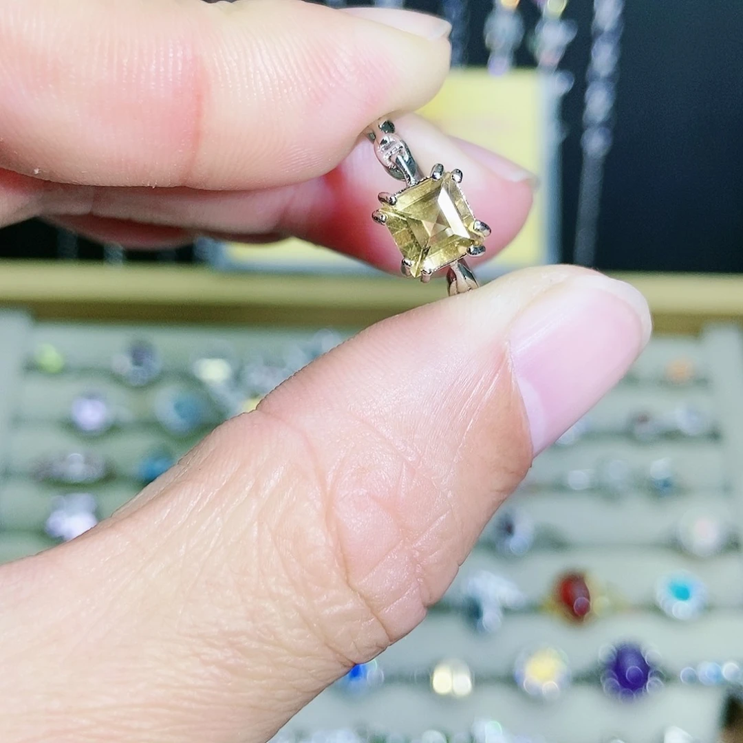 【闪购商品】未镶嵌戒指黄晶