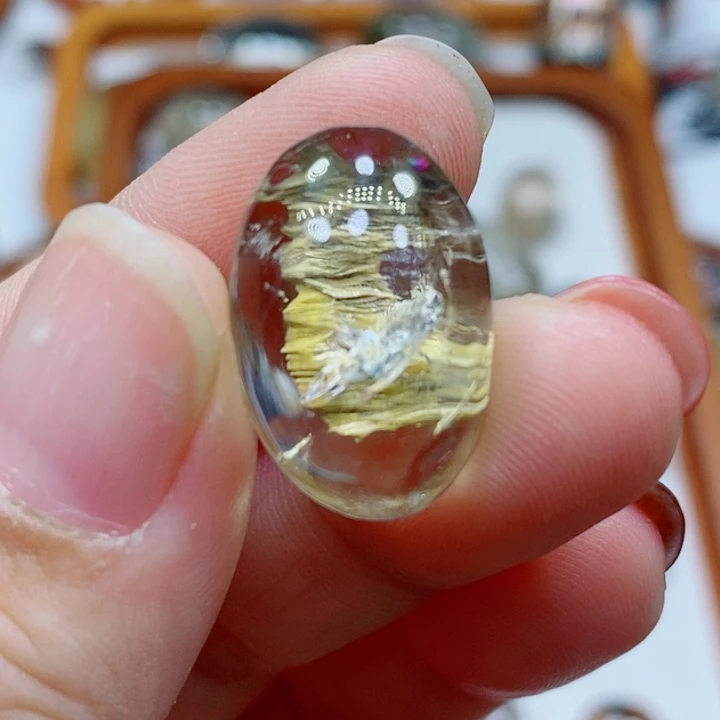 颈饰未镶嵌水晶?****水晶