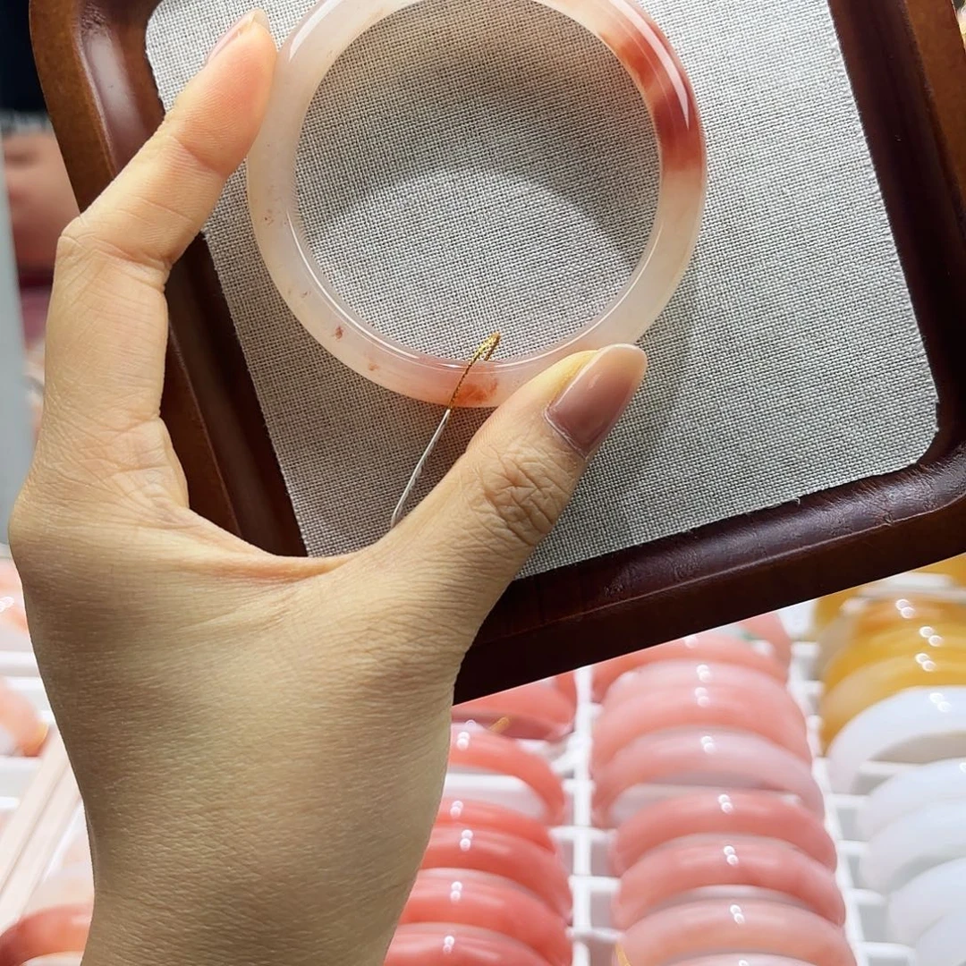 石英质玉（金丝玉）未镶嵌手镯57